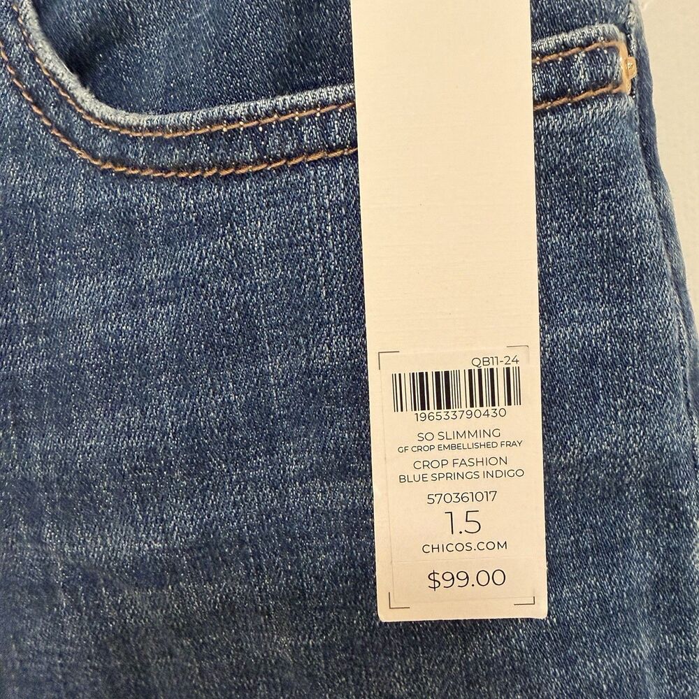 NWT Chico’s So Slimming Girlfriend Slim Crop Jeans Women 10 Denim Stretch - Picture 3 of 7